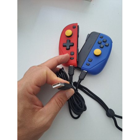 Paire de manettes SWITCH 1 Under Control – Bleu/Rouge